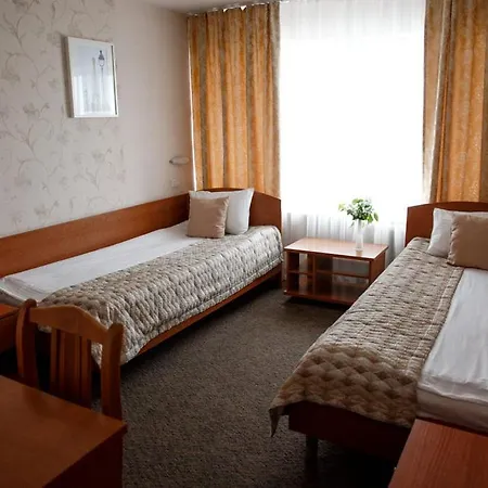 Komfortowy Nocleg, Parking * 波兹南